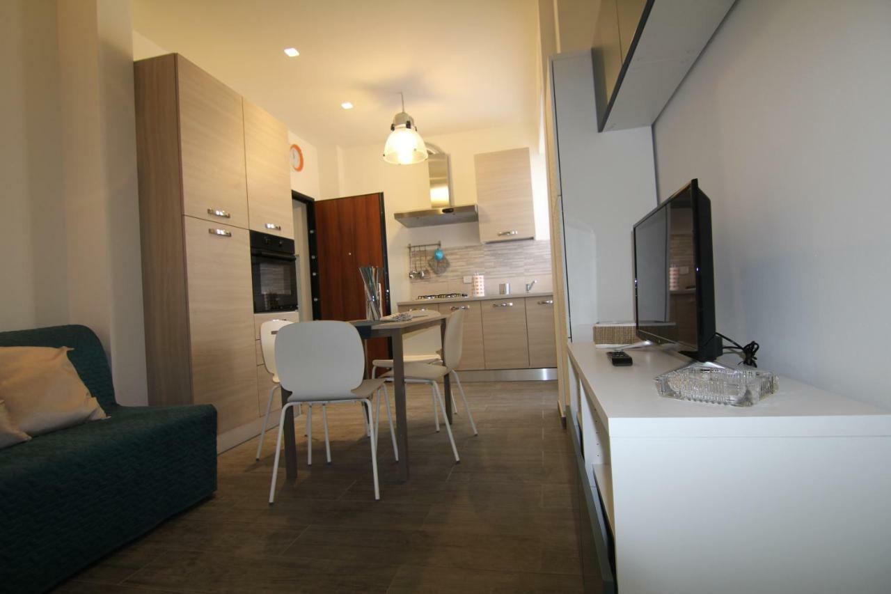 Appartamento Zona Torregalli_Nuvola Rossa Florence Buitenkant foto